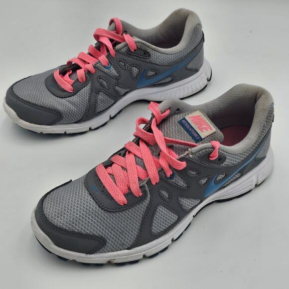 Nike Women's 7 Shoe Revolution 2 Athletic Running Sneaker 554900-006 Gray - Picture 3 of 12